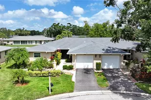 6948 W Country Club Dr N, Sarasota, FL 34243 - Photo 1