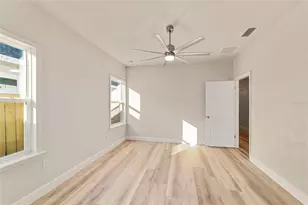 6718 SW 10th Ln, Gainesville, FL 32607 - Photo 10