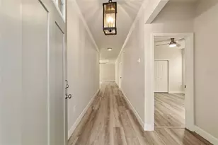 6718 SW 10th Ln, Gainesville, FL 32607 - Photo 2