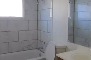 2904 NE 11th Terrace, Gainesville, FL 32609 - Photo 16