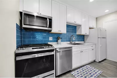 1700 SW 16th Court #E9, Gainesville, FL 32608 - Photo 8