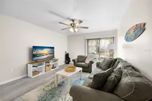 1700 SW 16th Ct, Gainesville, FL 32608 - Photo 4