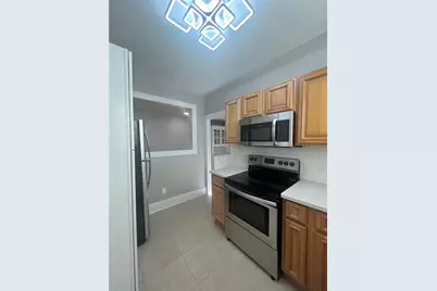 3303 W Empedrado Street #4, Tampa, FL 33629 - Photo 8