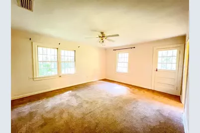 1403 NW 11th Road, Gainesville, FL 32605 - Photo 8