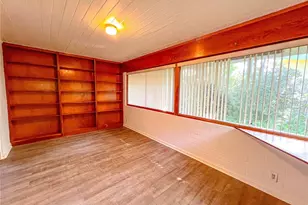 1403 NW 11th Rd, Gainesville, FL 32605 - Photo 4