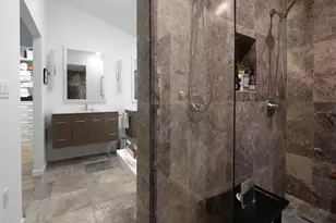 2261 NW 24th Ave, Gainesville, FL 32605 - Photo 16