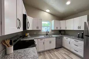23147 NW 181st Pl, High Springs, FL 32643 - Photo 4