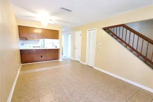 2127 SW 39 Dr, Gainesville, FL 32607 - Photo 2