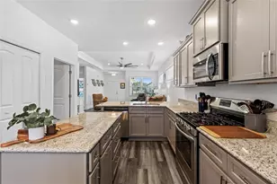 24302 SW 18th Ln, Newberry, FL 32669 - Photo 10