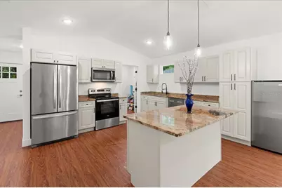 1111 SE 2 Avenue, Gainesville, FL 32641 - Photo 8