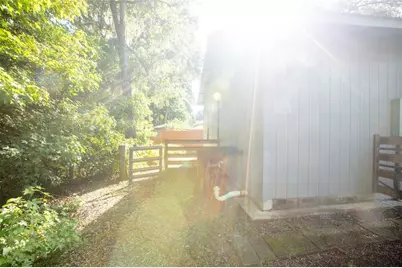 523 SE 28th Way, Melrose, FL 32666 - Photo 8