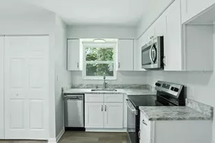 25131 NW 3rd Ave, Newberry, FL 32669 - Photo 10