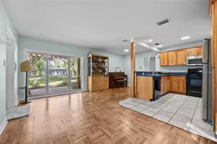 601 NW 36th Dr, Gainesville, FL 32607 - Photo 10