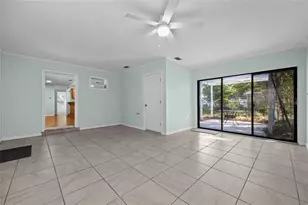 601 NW 36th Dr, Gainesville, FL 32607 - Photo 6