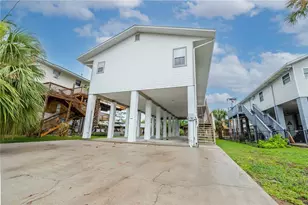 78 SE 901st Ave, Suwannee, FL 32692 - Photo 2