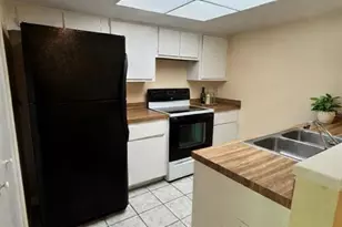 4224 SW 70th Terrace, Gainesville, FL 32608 - Photo 6