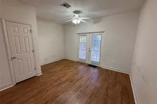 2945 SW 35th Pl, Gainesville, FL 32608 - Photo 6