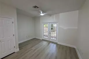 2945 SW 35th Pl, Gainesville, FL 32608 - Photo 8