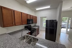 2945 SW 35th Pl, Gainesville, FL 32608 - Photo 4