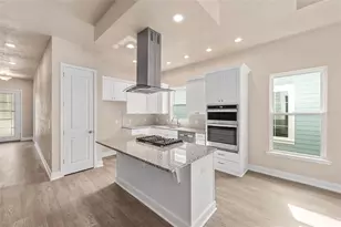 1080 NW 132nd Blvd, Newberry, FL 32669 - Photo 2