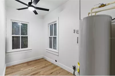 902 NW 4th Place, Gainesville, FL 32601 - Photo 26