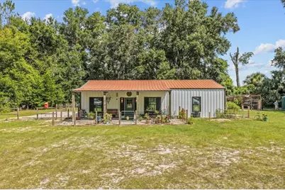 631 NW 172nd Lane, Trenton, FL 32693 - Photo 1