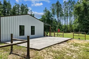 631 NW 172nd Ln, Trenton, FL 32693 - Photo 68