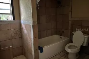 626 NW 3rd St, Gainesville, FL 32601 - Photo 6