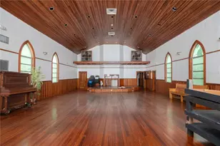 619 NE 1st St, Gainesville, FL 32601 - Photo 6