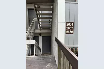 2630 SW 14th Drive #2630, Gainesville, FL 32608 - Photo 2