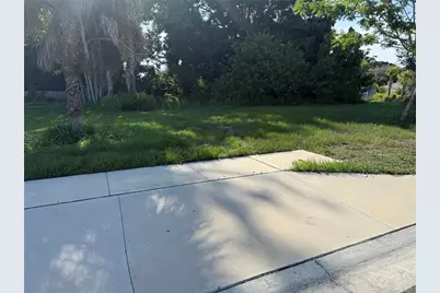 5755 58th Avenue, Vero Beach, FL 32967 - Photo 4