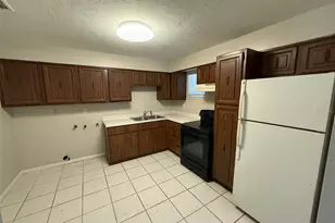 2036 NW 31st Pl, Gainesville, FL 32605 - Photo 2