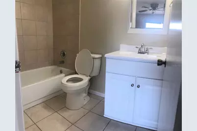 2735 SW 35th Place #403, Gainesville, FL 32608 - Photo 8