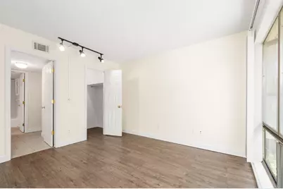 1700 SW 16th Court #L26, Gainesville, FL 32608 - Photo 12