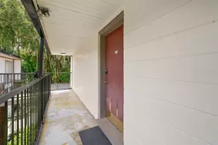 1700 SW 16th Ct, Gainesville, FL 32608 - Photo 4