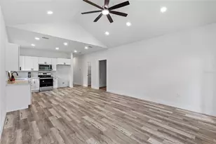 221 SW 246th Way, Newberry, FL 32669 - Photo 6