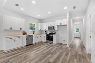 221 SW 246th Way, Newberry, FL 32669 - Photo 8