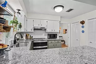 4113 NW 48 Pl, Gainesville, FL 32606 - Photo 8