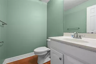 1633 NW 19th Cir, Gainesville, FL 32605 - Photo 24