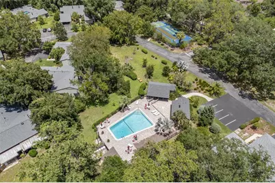 1633 NW 19th Circle, Gainesville, FL 32605 - Photo 38