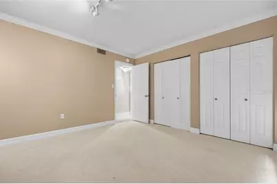 1633 NW 19th Circle, Gainesville, FL 32605 - Photo 22