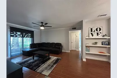 507 NW 39th Road #116, Gainesville, FL 32607 - Photo 2