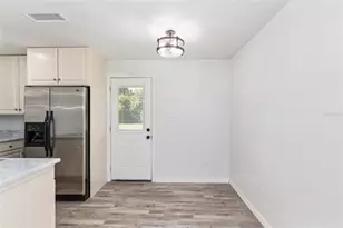 1522 SE 13th Pl, Gainesville, FL 32641 - Photo 8