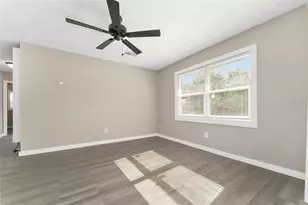 919 SE 19th St, Gainesville, FL 32641 - Photo 16