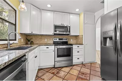 3424 NW 7th Place, Gainesville, FL 32607 - Photo 10