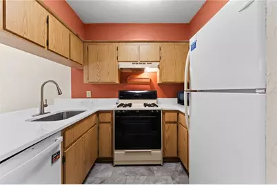 2635 SW 35th Place #705, Gainesville, FL 32608 - Photo 6