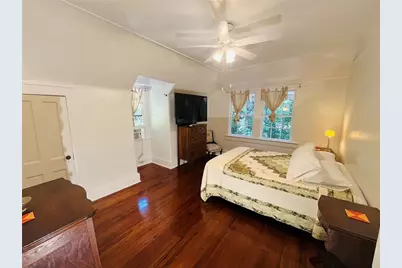 [Address not provided], Gainesville, FL 32601 - Photo 6