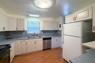 3027 NW 1st Ave, Gainesville, FL 32607 - Photo 10