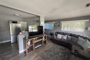 1942 NE 16th Ter, Gainesville, FL 32609 - Photo 4