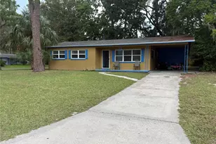 1942 NE 16th Ter, Gainesville, FL 32609 - Photo 2